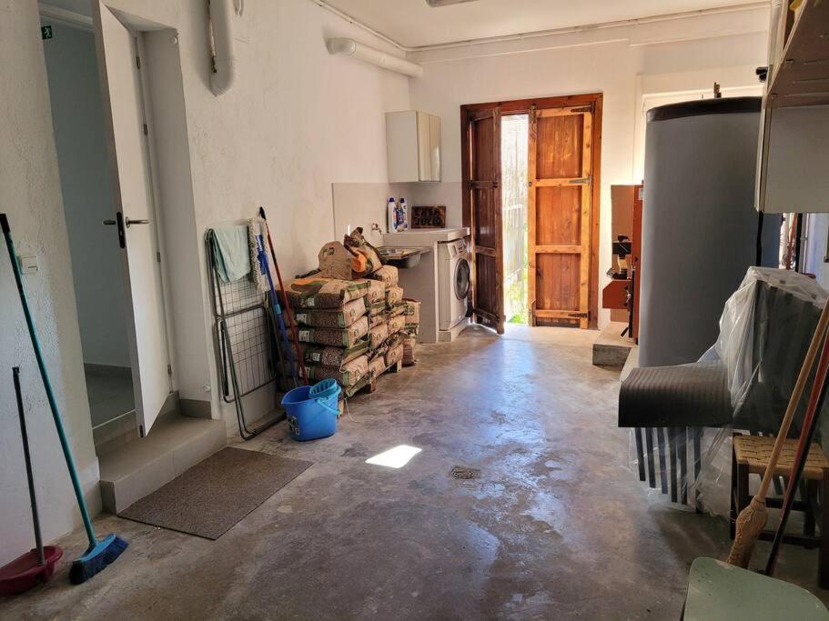 Casa Julio, Bonita Casa Comoda Y Espaciosa, Totalmente Reformada Con Terraza Y Jardin Privado Riezu Bagian luar foto